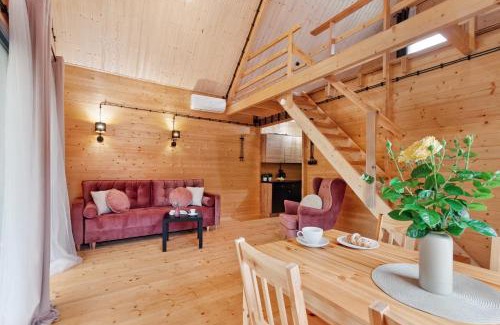 Morag House | Dolina Narie - Domki z Jacuzzi