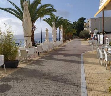 Agii Theodori Apartment | Doll house next to the sea