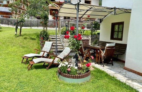 Colle Santa Lucia Apartment | Dolomites Charme Chalet