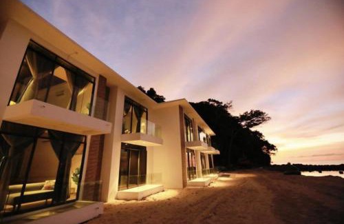 Kota Belud Hotel | Dolphin Bay Island Resort 海豚岛