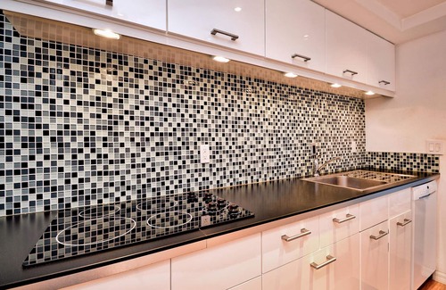 Island Estate Condo | Dolphin Cove PH 9 '90 day min stay with 2 week lead time'