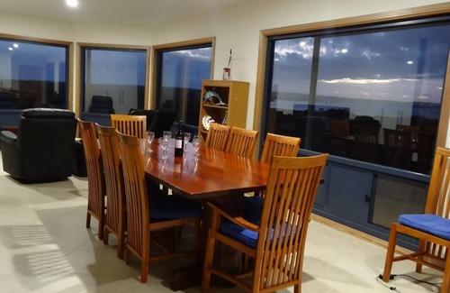 Wright House | Dolphin Eco-Pet Friendly 5 bedrooms Venus Bay