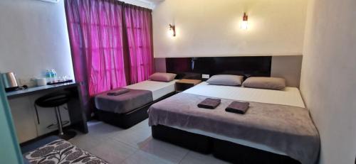 Klang Hotel | Dolphin Hotel
