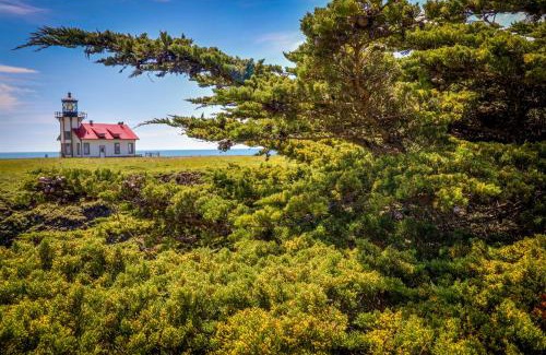 Fort Bragg House | Dolphin Manor