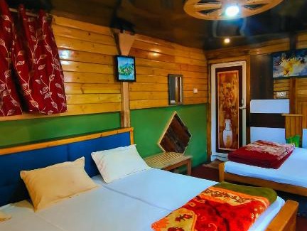 Vattakanal Hostel | Dolphin Valley Resorts