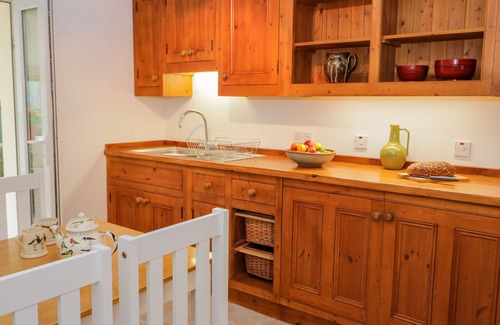 Penmachno Cottage | DOLWEN, pet friendly, with open fire in Penmachno
