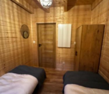 Staniszow House | Dom Apartamenty pod Witoszą