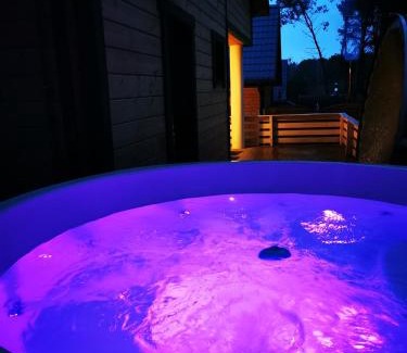 Rakow Apartment | Dom całoroczny Leśny Czar balia, sauna na 12 osób