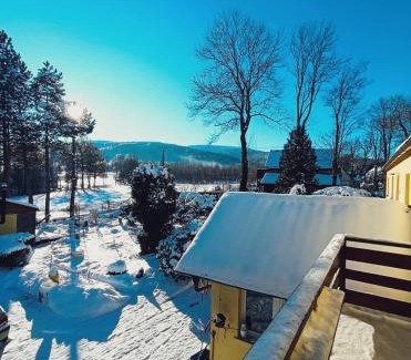 Czerniawa-Zdroj Apartment | Dom na Przedgórzu-Apartamenty z widokiem na Góry