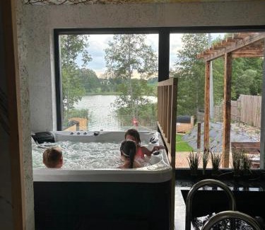 Karwie Villa | Dom nad jeziorem Mazury - Pod Napięciem 2