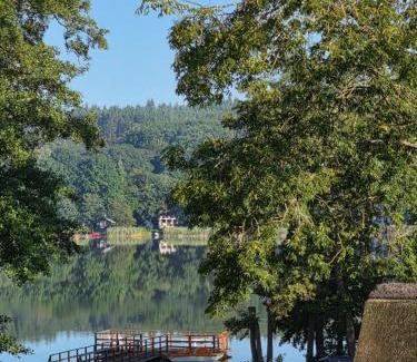 gmina Wolin House | Dom nad jeziorem- Zakatek Mala