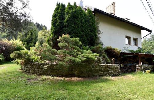 Uscie Gorlickie House | Dom wśród Modrzewi