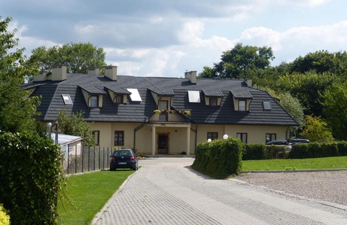 Sandomierz Resort | Dom Wycieczkowy PTTK "TURYSTA"