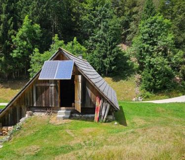 Stara Fuzina House | Domačija Dolenc Vogar