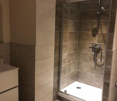 Saint-Etienne-des-Oullieres Apartment | Domaine des Dutreve