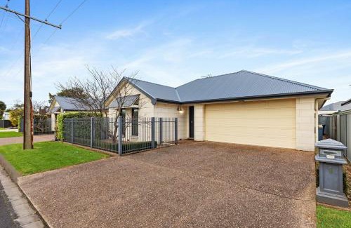Mount Gambier Apartment | Domain One Apartment