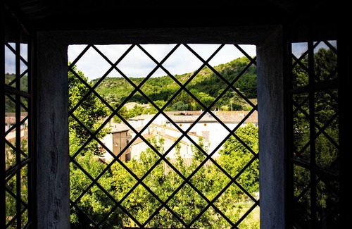 Mouthoumet House | Domaine Castelnaut : Gîte and Château