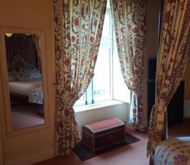 Noyant-de-Touraine Hotel | Domaine de Brou