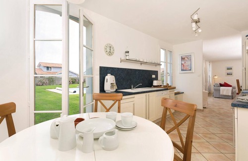 L'Aiguillon-sur-Vie House | Domaine de Fontenelles Villa