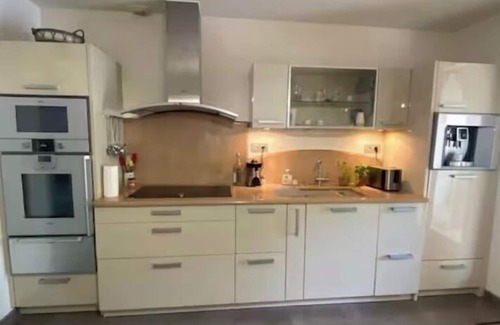 Montferrier-sur-Lez House | Domaine de la Pinède