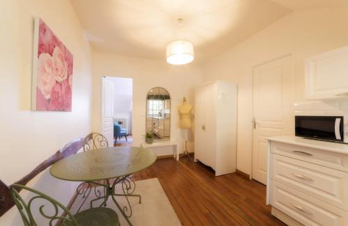 Boissise-la-Bertrand Apartment | Domaine de l'Orangerie - La Roseraie