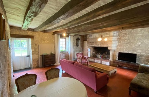 Marigny-Marmande Apartment | Domaine de la Boissière