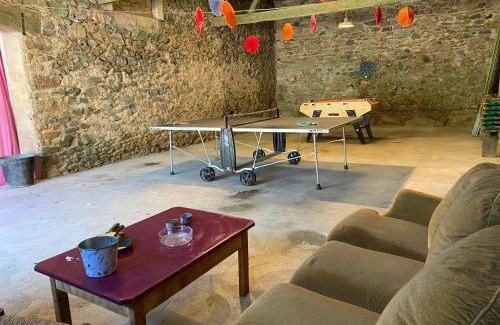 Le Truel Bed & Breakfast | Domaine de Linars ☆ La Chambre du Roi ☆