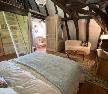 Molieres House | Domaine de Sens Bas