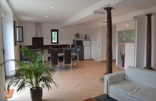 Cazeres House | Domaine de Simorre; Calme et Charme en Haute-Garonne