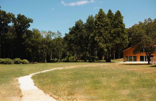 Antonne-et-Trigonant House | Domaine des Triades