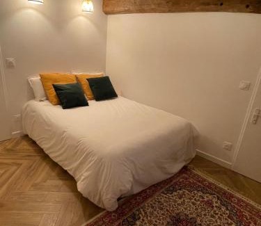 Confrancon House | Domaine des Granges Neuves