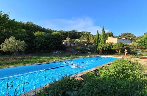 La Garde-Adhemar Bed & Breakfast | Domaine du Val des Nymphes - Chambres d'hôtes