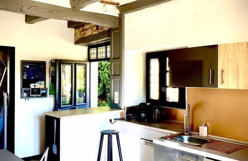 Belmontet House | Domaine des Pierres Blanches