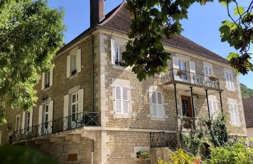 Nevy-sur-Seille House | Domaine GUIET