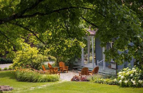 Lac-Brome Hotel | Domaine Jolivent