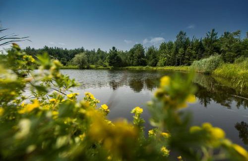 Lac-Brome Hotel | Domaine Jolivent