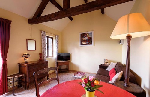Toulon-sur-Allier House | Domaine La Carrière