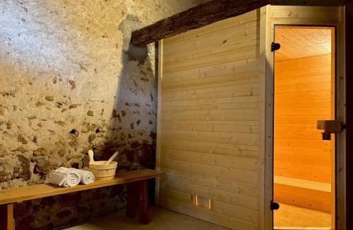Thury House | Domaine Les Pigées