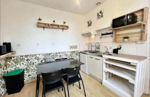 Caffiers Apartment | Domaine Les Tourelles 3