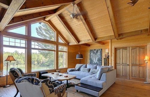 Saint-Raymond Ski Chalet | Domaine Privé - Grande Ligne - Private Cottage