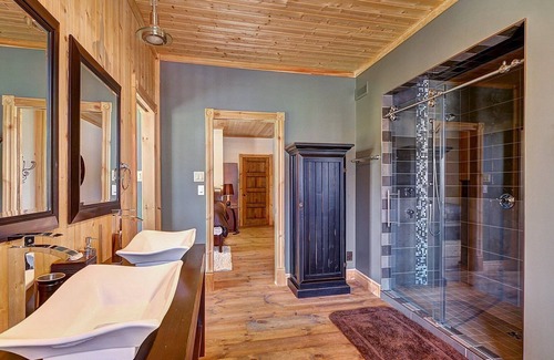 Saint-Raymond Ski Chalet | Domaine Privé - Grande Ligne - Private Cottage