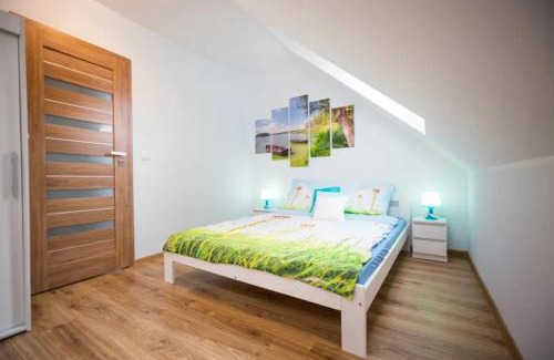 Kolczyglowy House | Domek A 143 Cztery Pokoje- Kaszubska Ostoja