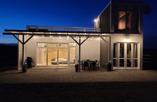 Lwowek Slaski House | Domek na Pagórku