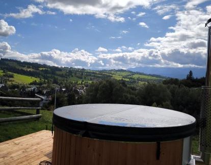 Bialy Dunajec Ski Chalet | Domek na Ubocy z jacuzzi, sauną i widokiem
