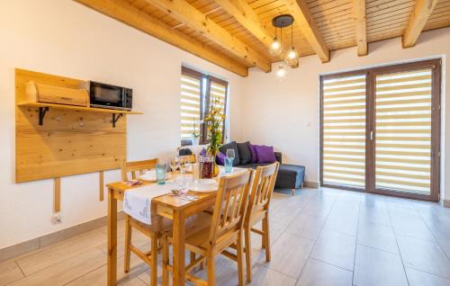Ustrzyki Dolne House | Domek Pod Holicą Bieszczady