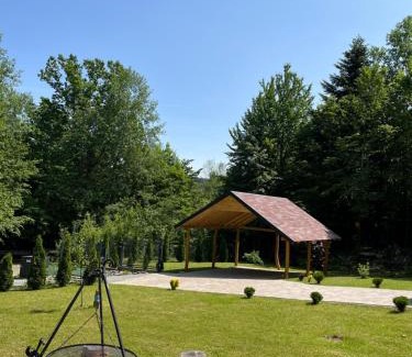 Grybow Ski Chalet | Domek w lesie Sauna i Gorąca balia Wellness&Spa