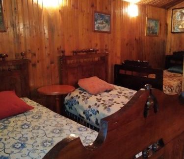 Kamenets-Podol'skiy Apartment | Domik s saunoy na Ogiyenko