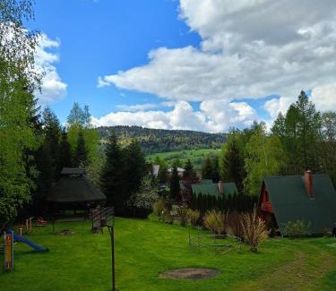 Baligrod House | Domki nad potokiem w Baligrodzie