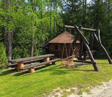 Baligrod Resort | Domki Zacisze nad wodą