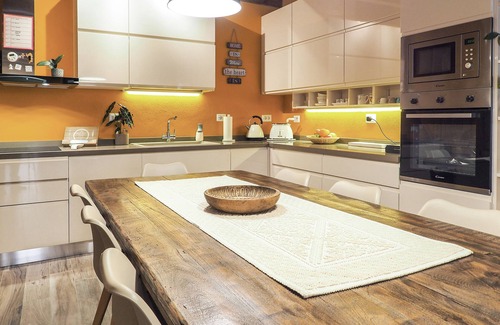 Iglesias House | Domu Mea - Morada - Two Bedroom House, Sleeps 4